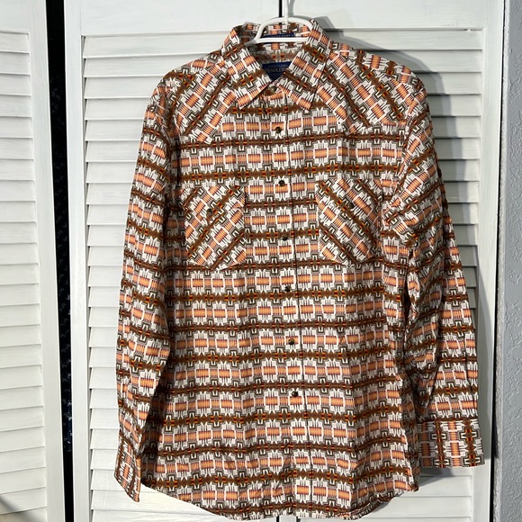 Pendleton Other - Pendleton Frontier‎ Cowboy Aztec shirt, pearl snaps. Excellent condition. Size L
